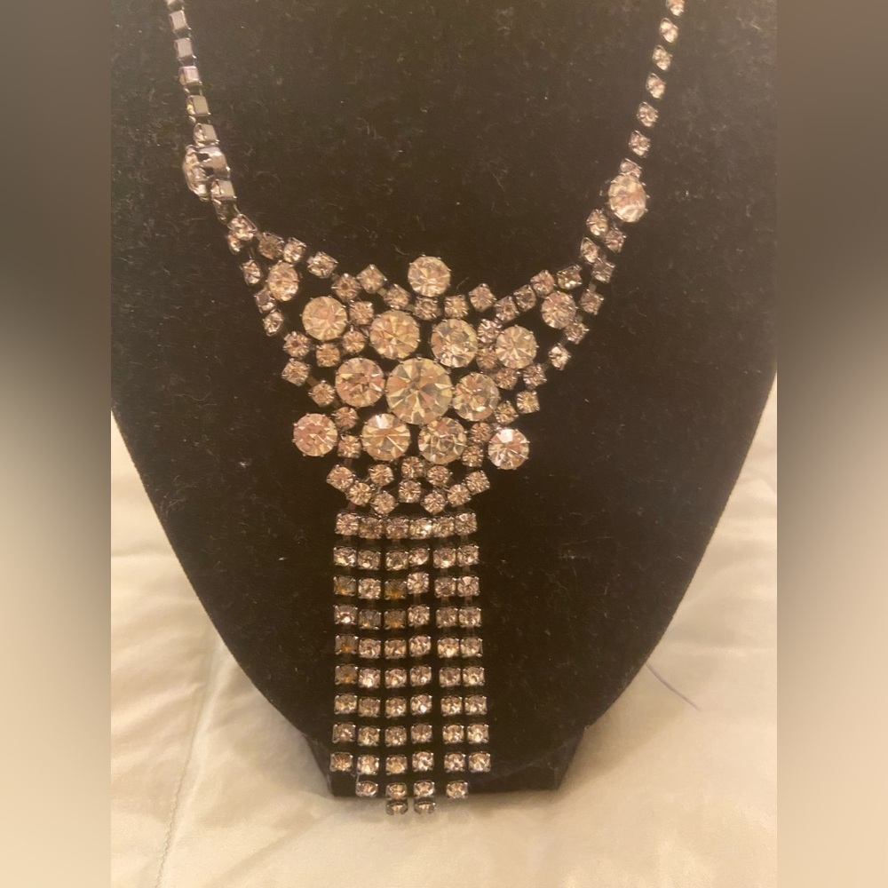 Vintage Rhinestone Diamante Drop Pendant Necklace